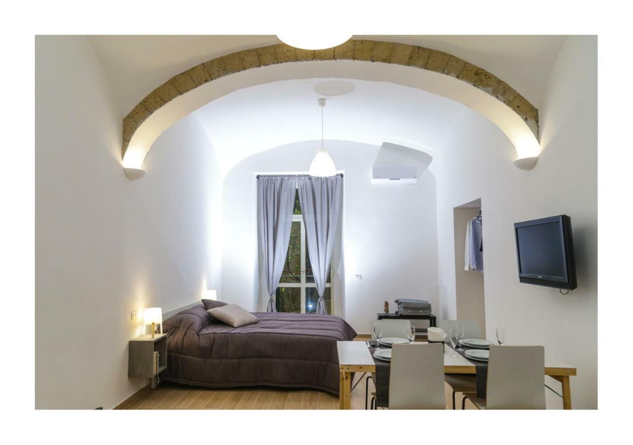 Apartamento Centro Storico Napoletano Nápoles Exterior foto